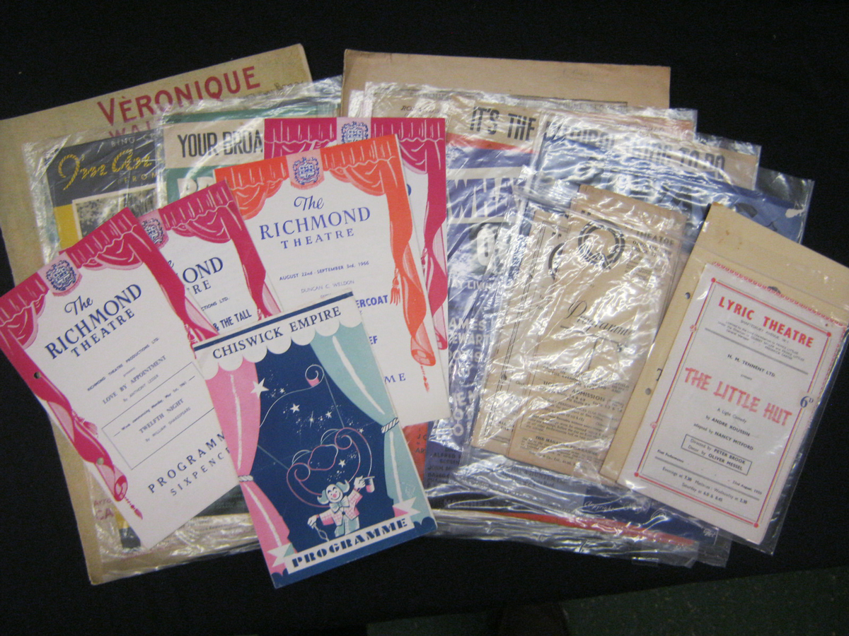 Packet quantity assorted sheet music with illustrated covers + quantity "Kew" theatre programmes