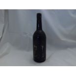 1 bt 1977 Dow Vintage Port