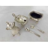 An Elizabeth II Silver Condiment Set, comprising Salt and Mustard Pot with blue glass liners and