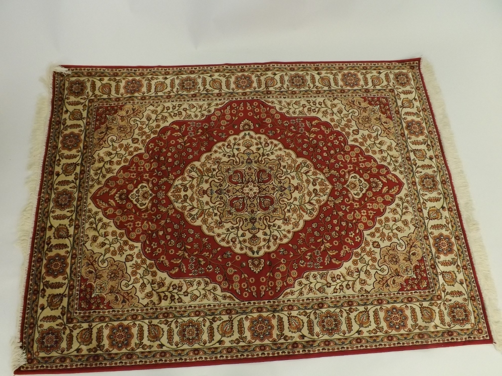 A Modern Kum Rug, 1.9m x 1.4m 90-100