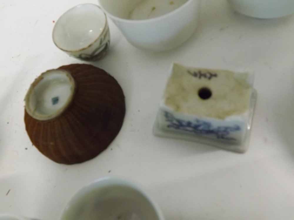 A Mixed Lot of various Miniature Oriental Tea Ware, comprises various Tea Bowls and Saucers, - Image 10 of 12