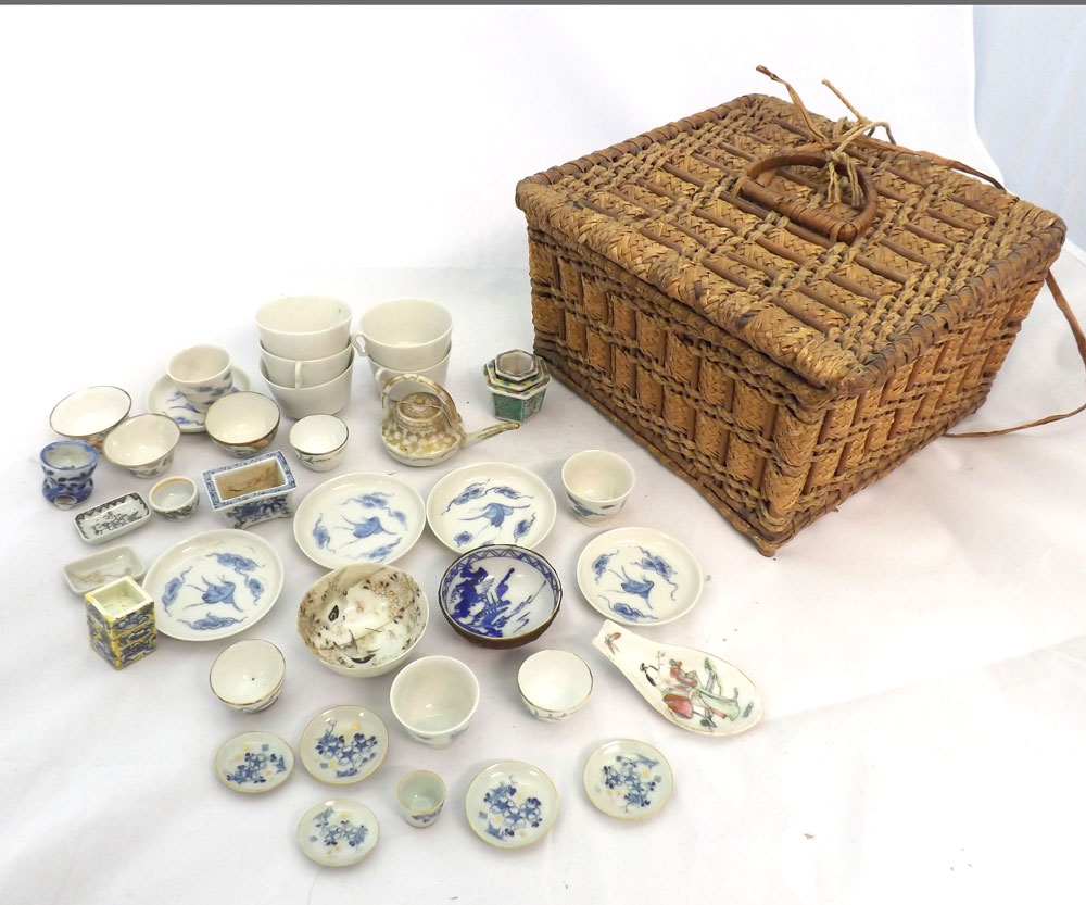 A Mixed Lot of various Miniature Oriental Tea Ware, comprises various Tea Bowls and Saucers,