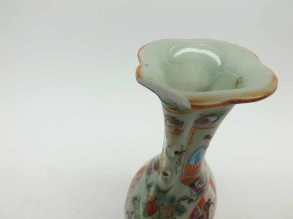 A Mixed Lot of Oriental Porcelain: Chinese Export Saucer Dish, Famille Rose Ovoid Baluster Vase (rim - Image 2 of 3