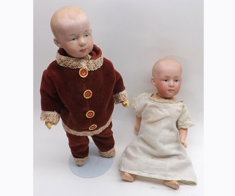 Two small Vintage Dolls