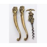 Mixed lot comprising novelty Corkscrew, the Brass body decorated with seated dog and further novelty