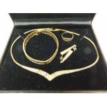 Hallmarked 9ct Tri-colour Gold jewellery set comprising brickweave design Bangle together with