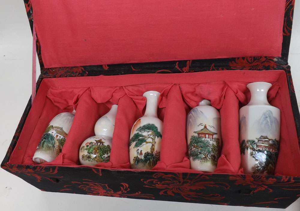 A collection of five modern Oriental small Baluster Vases, all painted predominantly in famille - Image 7 of 8