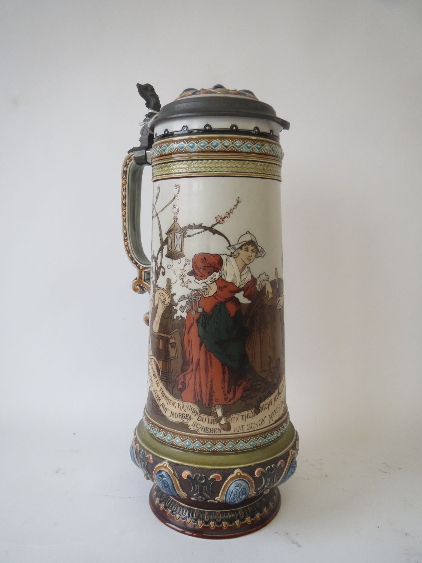 German Mettlach lidded beer stein (No 2065 to base) 38 cm H Condition: good . - Image 2 of 2