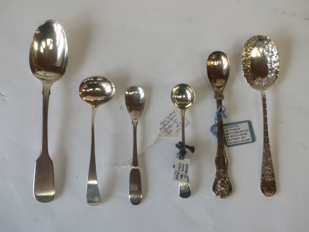 Four mixed hallmarked silver mustard spoons, silver dessert spoon and silver jam spoon 5ozt