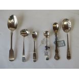 Four mixed hallmarked silver mustard spoons, silver dessert spoon and silver jam spoon 5ozt