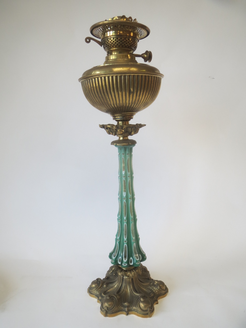 Green and white opaline and lacquered brass "Duplex" oil lamp, 58cm high