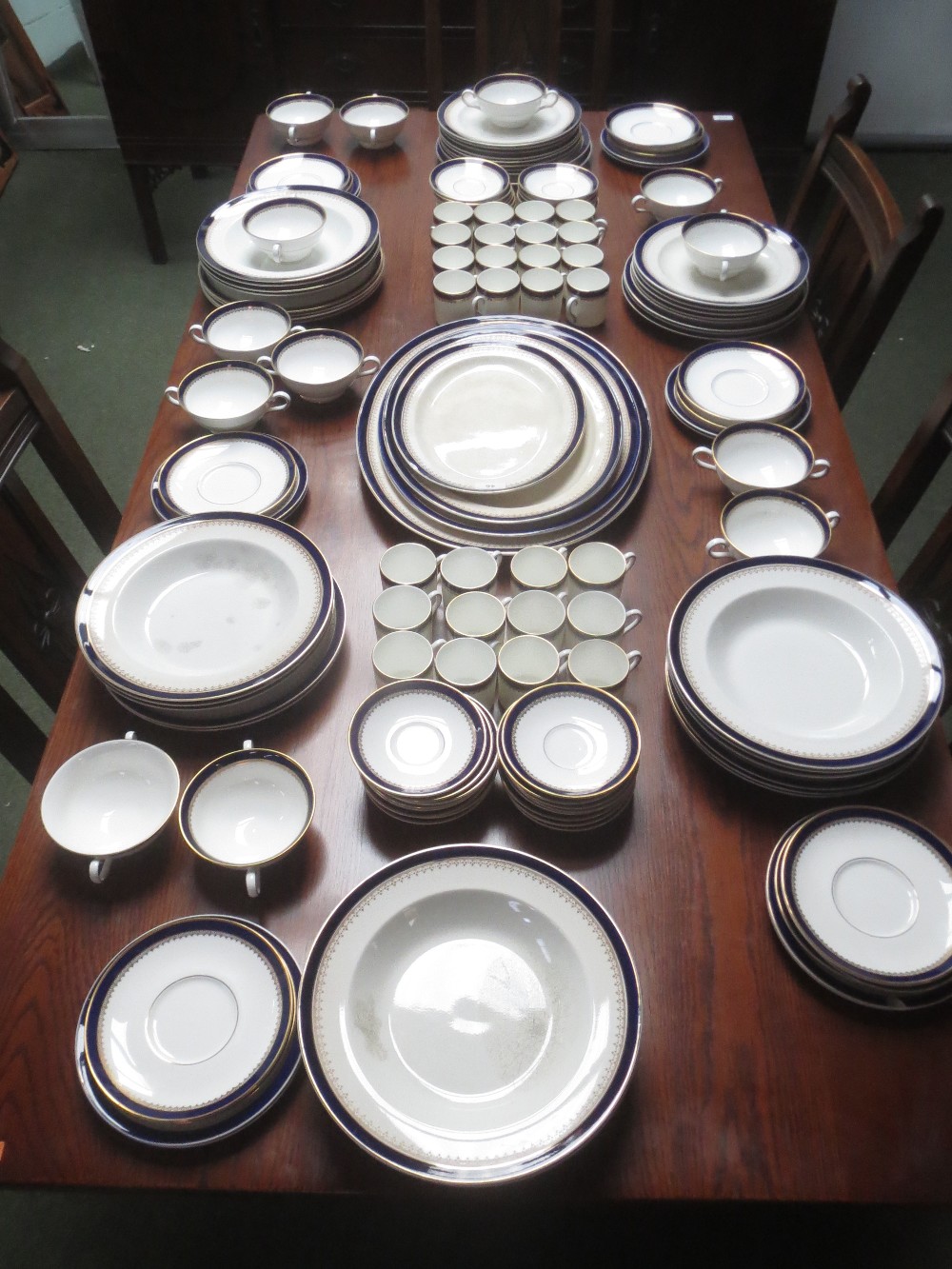 Good quality Royal Grafton bone china service