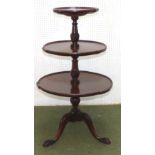 Mahogany three tier dumb waiter on the C18th taste, 104cm high