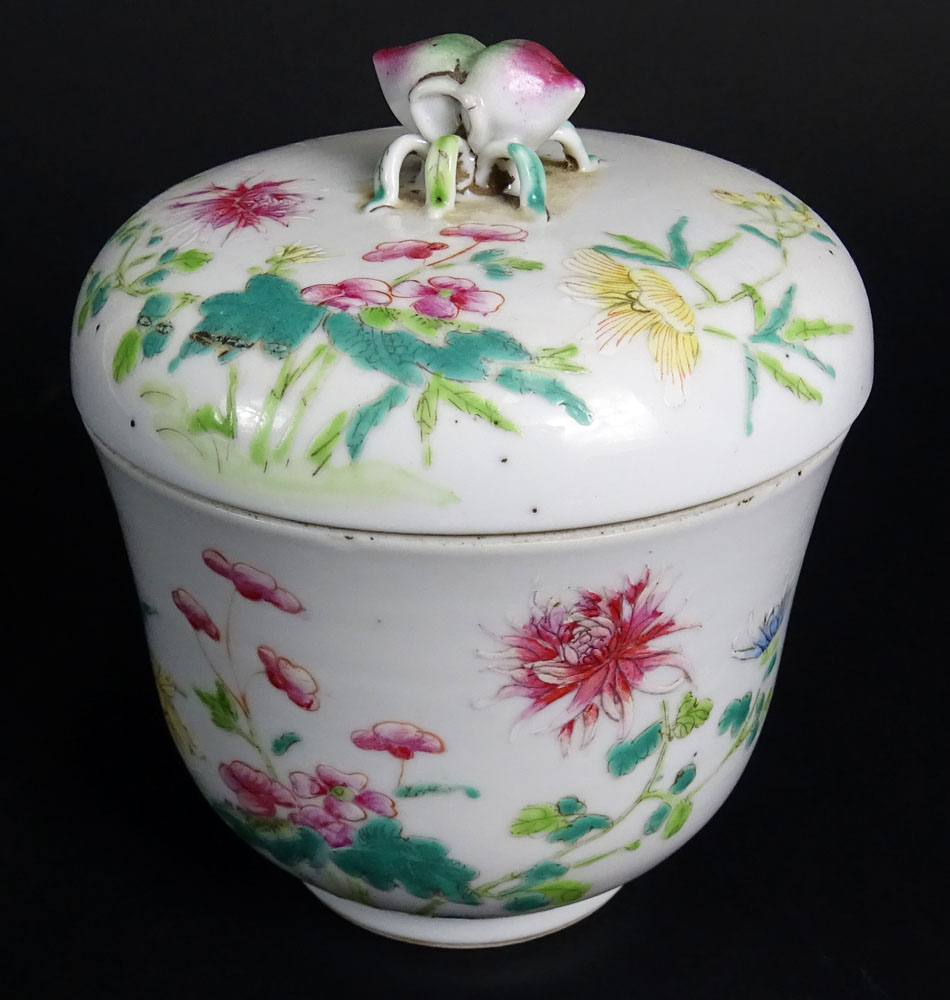 Chinese Republic Period Famille Rose Porcelain Covered Jar with Peach Finial. Four Character Mark to - Image 5 of 9