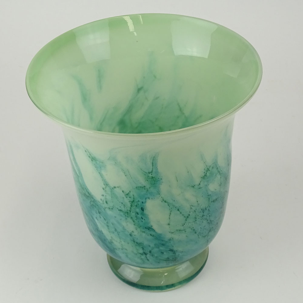 Vintage Art Glass Vase. Possibly Murano. Cut pontil bottom. Unsigned. Good condition. Measures 9-1/ - Image 3 of 4