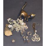 A large silver cat brooch, plus other co