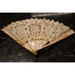 A mother of pearl lace hand fan, for restoration