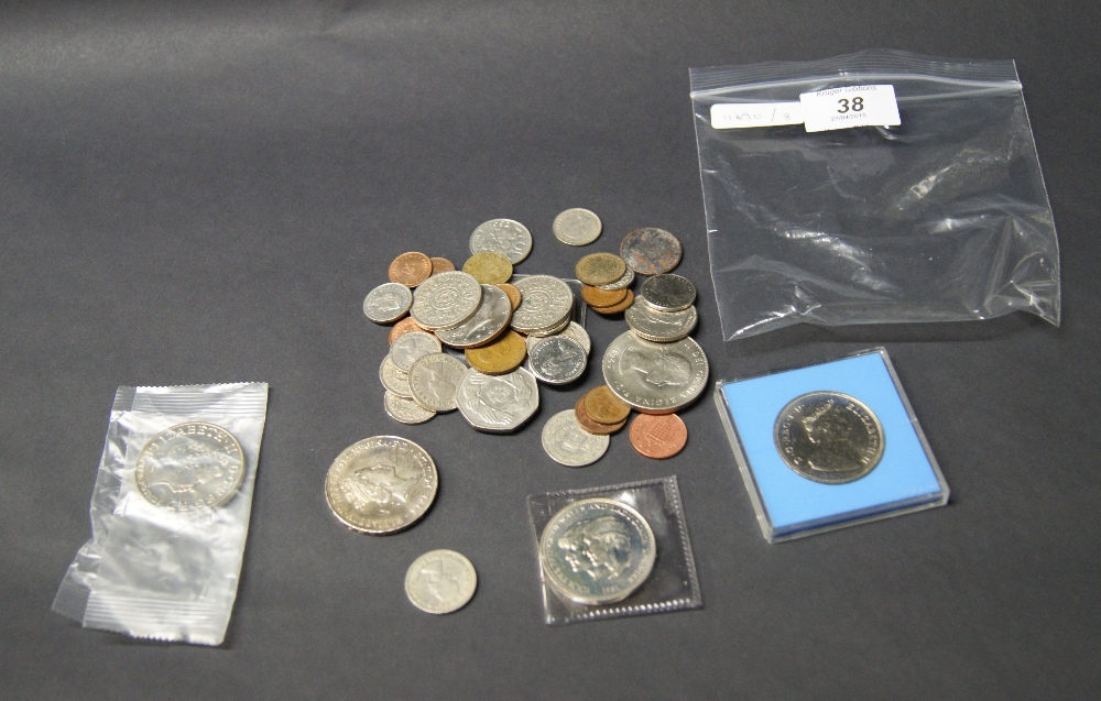 Selection of UK and worldwide coins,