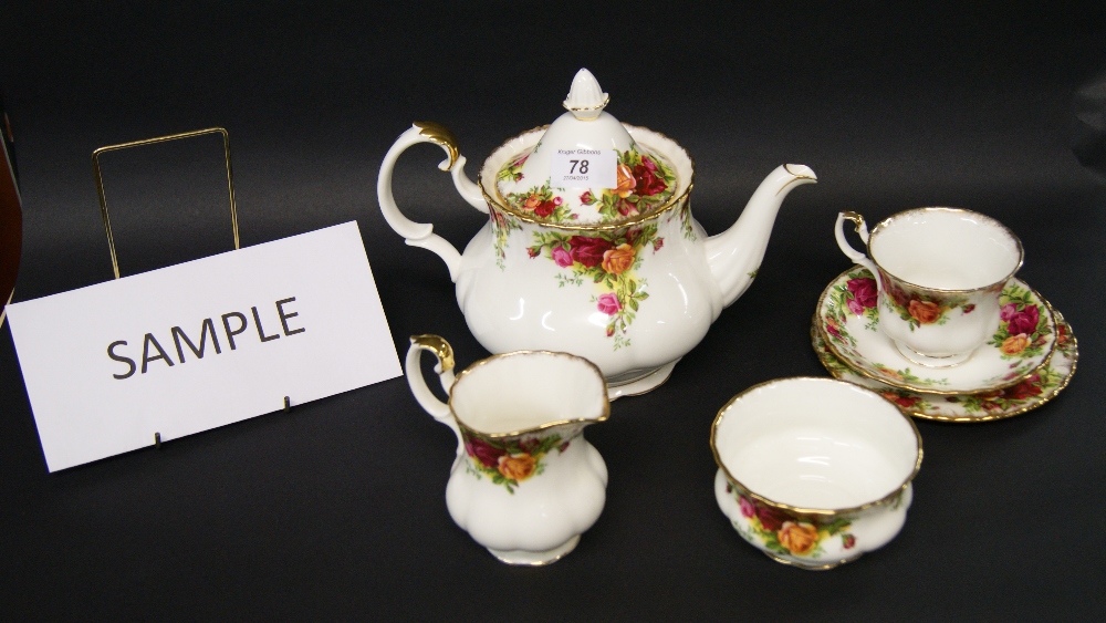 Royal Albert 'Old Country Roses' tea service including teapot, sugar bowl and milk jug,