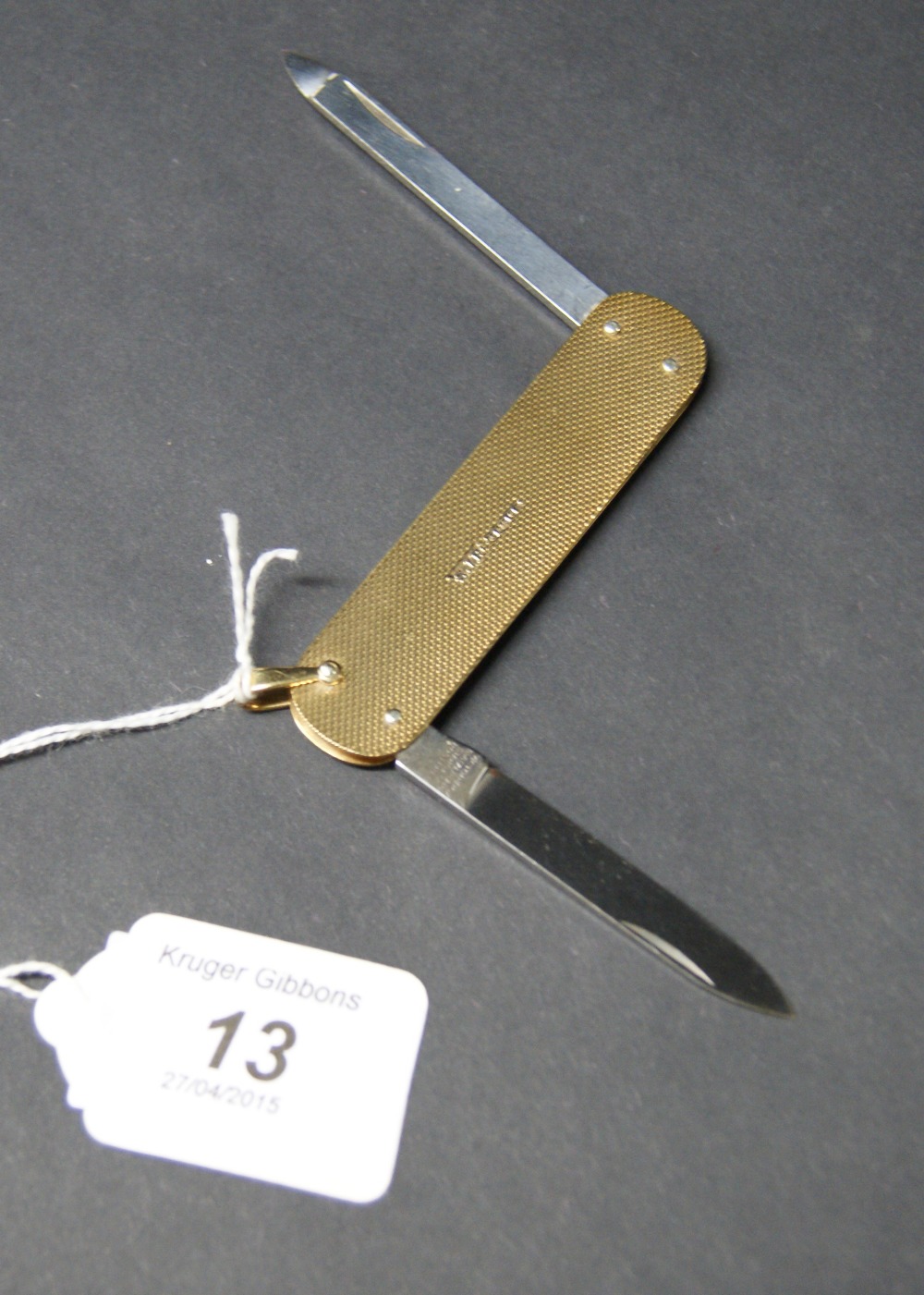 9 carat gold-bound pocket knife with stainless steel blades by Victorinox, - Image 2 of 3