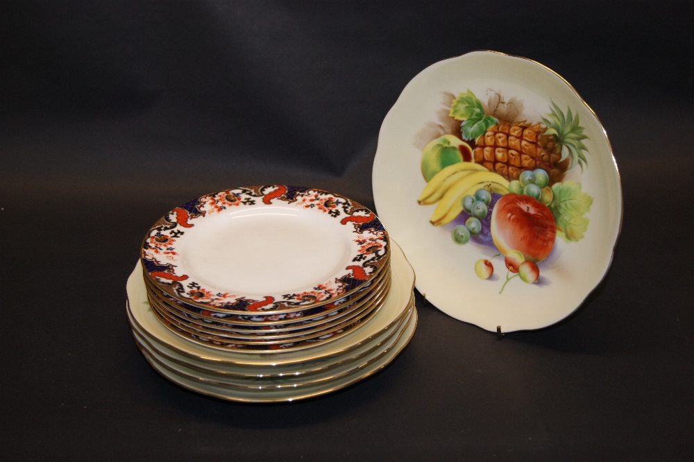 Five Noritake plates plus six Davenport fruit plates in Imari colours