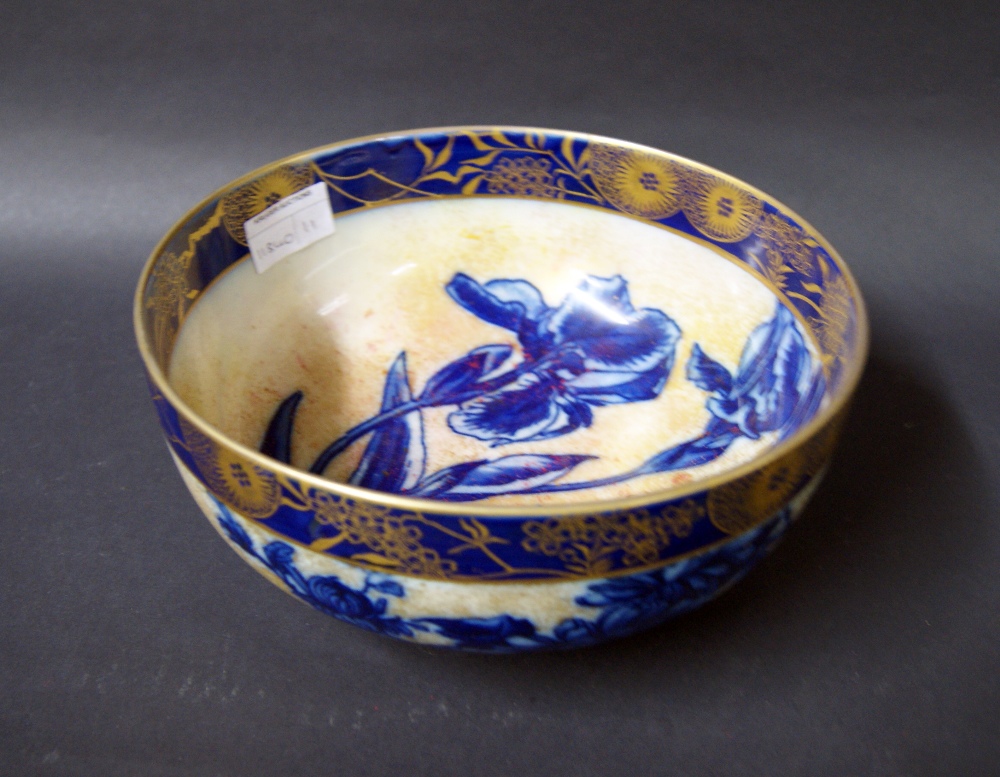 An early Royal Doulton gilt and patterned decorative bowl