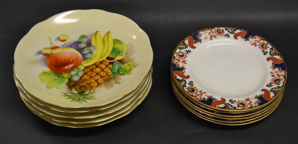 Five Noritake plates plus six Davenport fruit plates in Imari colours - Image 2 of 3