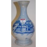 A 19th century Liverpool Delft vase, having underglaze blue decoration Condition Report / Extra