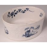 A Lowestoft porcelain paste-pot, circa 1