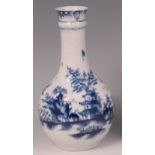 A Lowestoft porcelain guglet, circa 1770, of pear shape with garlic neck, painted in underglaze blue