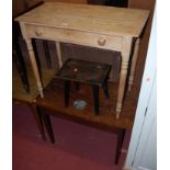 A Victorian pine single drawer side table,