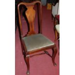 A set of four early 20th century walnut Queen Anne style splatback dining chairs