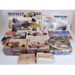 Mixed scale Formula 1, Record Car and racing plastic and metal kit group,