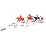 Collection of repainted Britains Hunt Series Lead miniatures, 22 pieces,
