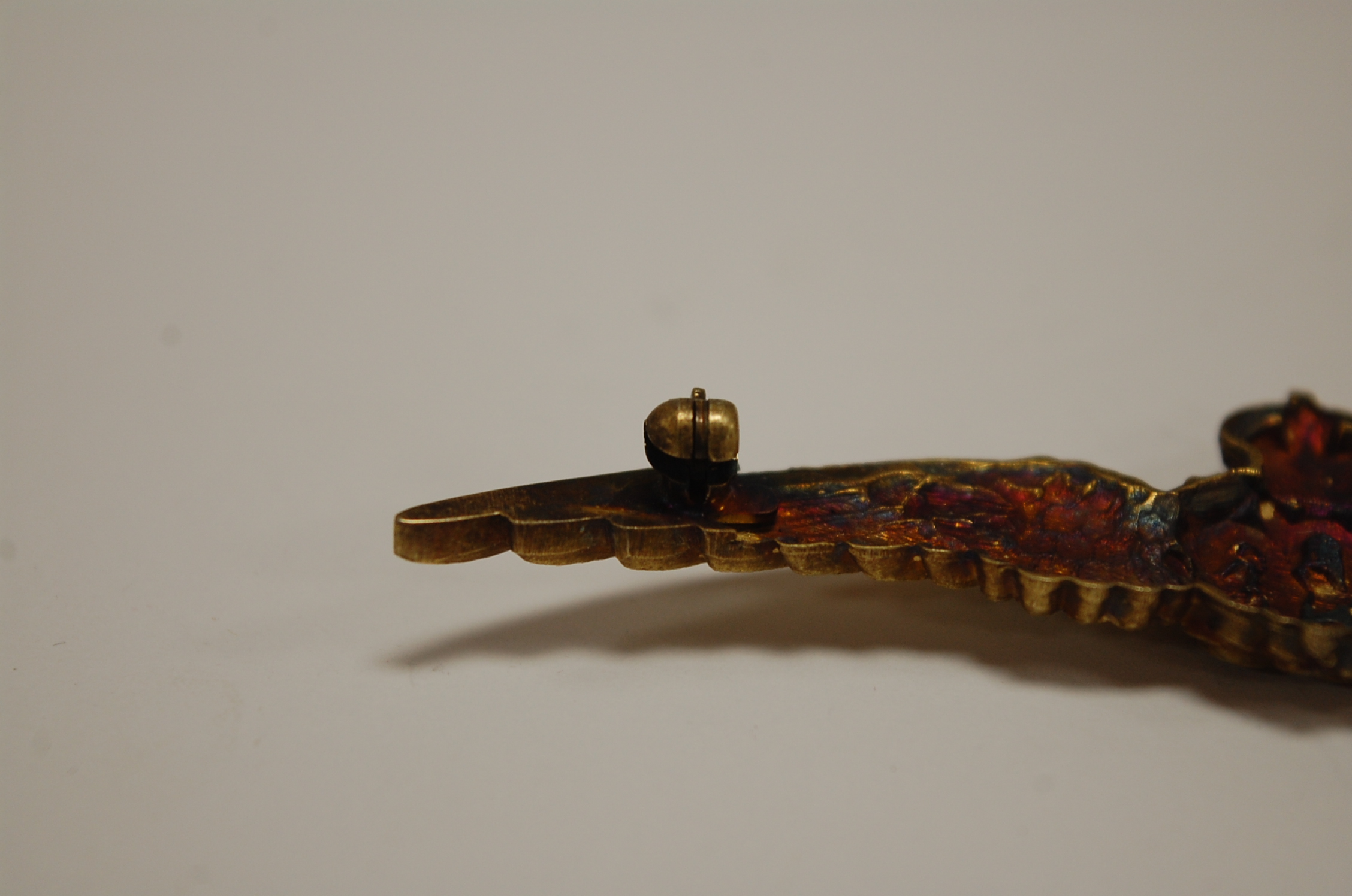 A Royal Flying Corps pilots wing badge. Condition Report / Extra Information Wing measures 4cm, 9. - Image 6 of 7