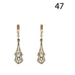 Gold and diamonds earrings