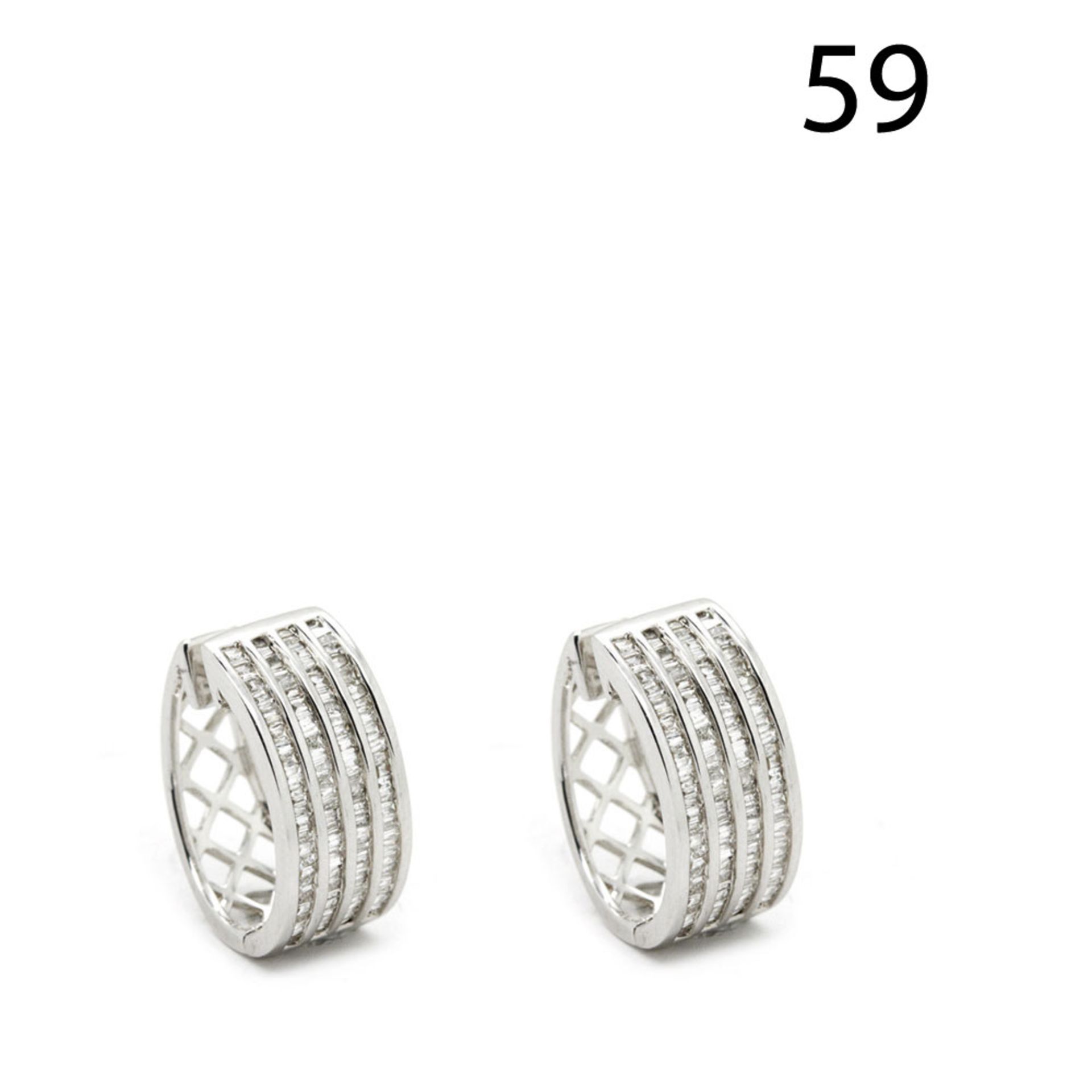 White gold and diamonds earrings - Pendientes media criolla en oro blanco con bandas de diamantes