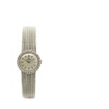 White gold and diamonds Omega wristwatchReloj Omega de pulsera para señora. En oro blanco. Con bisel