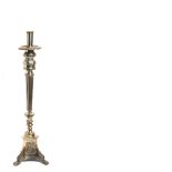 Metal candlestick, second quarter of 20th century. Hachero en metal, segundo cuarto del s.XX.