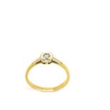 Gold, white gold and diamond ring Sortija solitario en oro bicolor con brillante engastado en