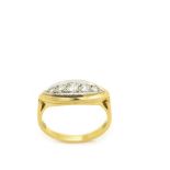 Gold, white gold and diamonds ring Sortija en oro bicolor con centro de brillantes. Peso brillantes: