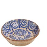 Earthenware bowl. Granada. Lebrillo en loza granadina de Fajalauza con decoración en azul cobalto,