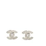 White gold and diamonds Chanel earrings Pendientes diseño logotipo de Chanel en oro blanco