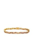 Pulsera en oro con zafiros talla marquise de diferentes tonalidades alternados con brillantes