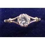 18ct Cubic Zirconia Ring