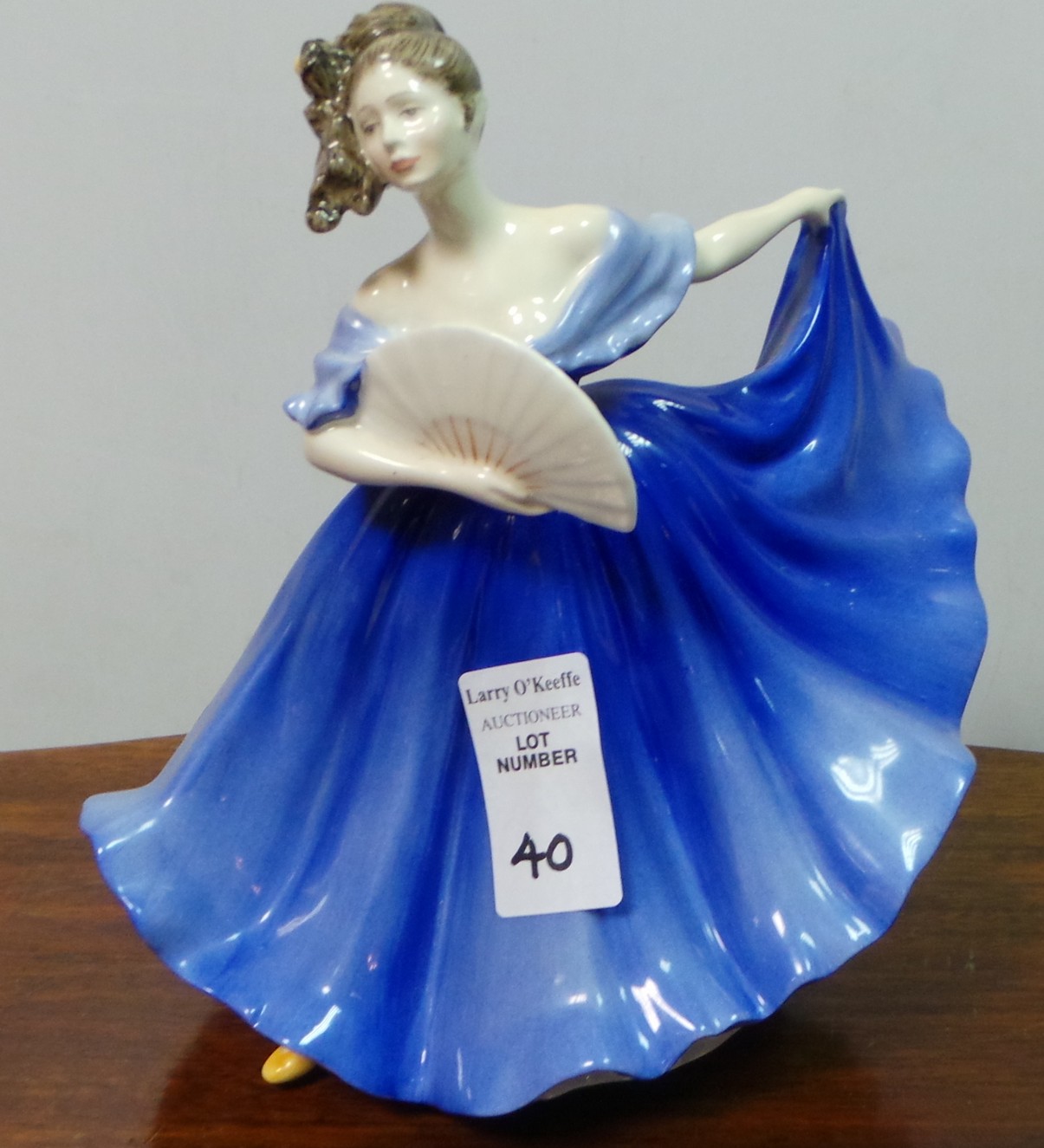 Royal Doulton Figure "Elaine"