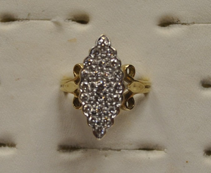 9ct diamond and marquise cluster ring (approx. 0.70 caret)