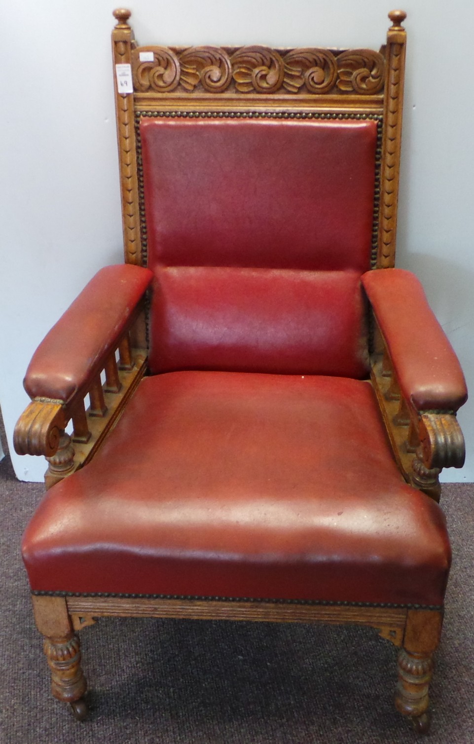 Edwardian oak leather gents chair