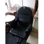 Late 20th Century Mariani Italian leather upholstered swivel office armchair with height adjuster