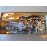 Miscellaneous items of costume jewellery, scrap gold etc